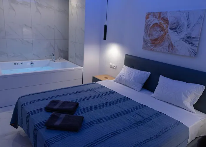 Athens Jacuzzi